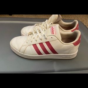 Adidas sneakers for Little Girls